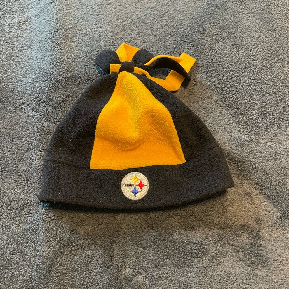 Pittsburgh Steelers black and yellow Toddler one size fits all winter hat - Picture 1 of 5